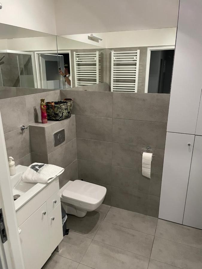 Apartament Royal Chelmonskiego Сьрем Екстер'єр фото