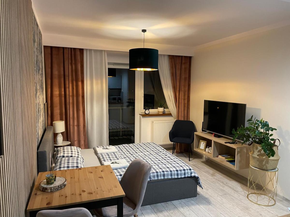 Apartament Royal Chelmonskiego Сьрем Екстер'єр фото